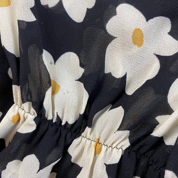 Floral Black and White Women's Top - Picture 10 of 12